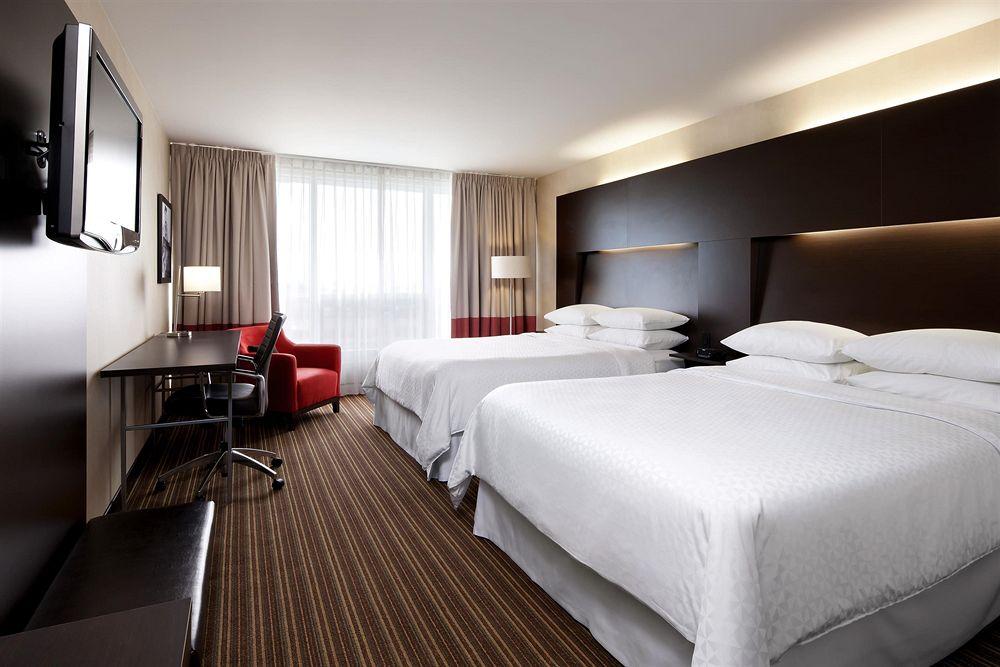 Four Points By Sheraton Levis Convention Centre Kültér fotó