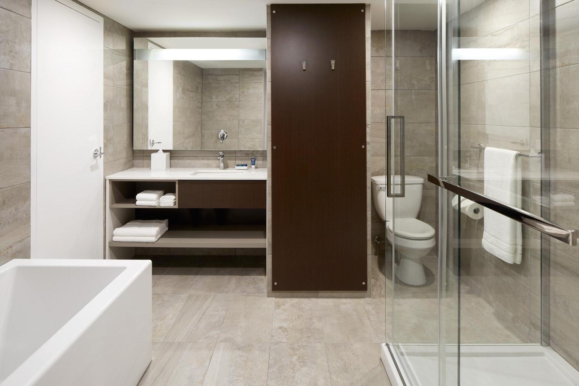 Four Points By Sheraton Levis Convention Centre Kültér fotó