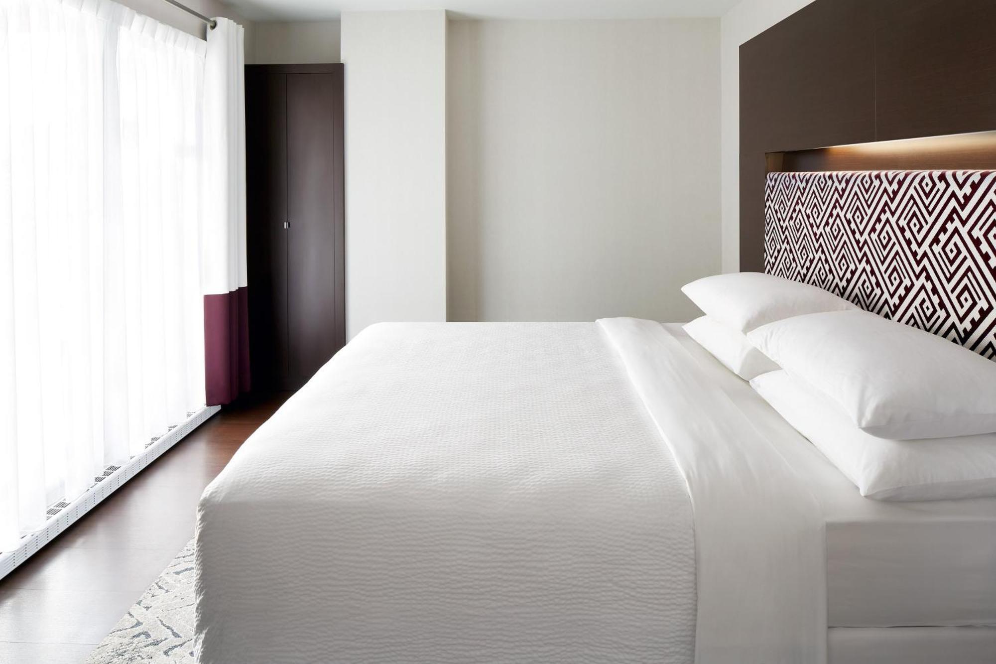 Four Points By Sheraton Levis Convention Centre Kültér fotó